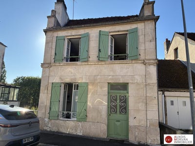 /international/fr/semur-en-auxois-burgundy-310103643191/