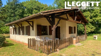 /international/fr/saint-pe-saint-simon-aquitaine-310100698145/?lang=en