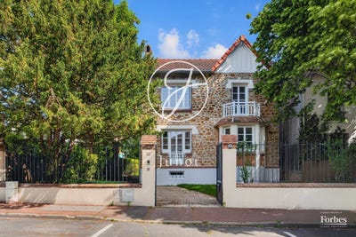 /international/fr/saint-cloud-ile-de-france-310108217744/