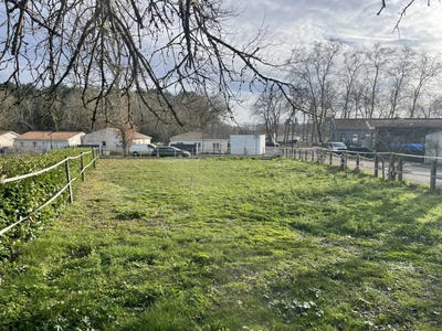 /international/fr/saucats-aquitaine-310104213438/