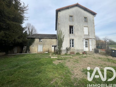 /international/fr/pamproux-charente-310106413562/