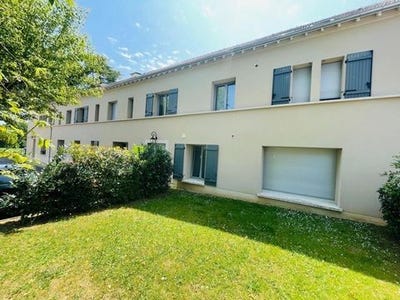 /international/fr/etampes-ile-de-france-310100230963/