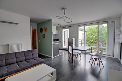 /international/fr/les-mureaux-ile-de-france-310108436283/