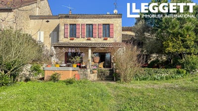 /international/fr/castelsagrat-midi-pyrenees-310105419455/