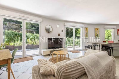 /international/fr/la-trinite-la-basse-normandie-310108163843/