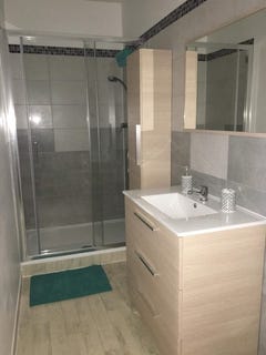 /international/fr/guitres-charente-310108589466/