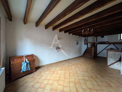 /international/fr/veuzain-sur-loire-centre-val-de-loire-310104475769/