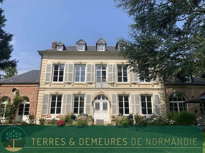 /international/fr/lisieux-la-basse-normandie-310101605175/