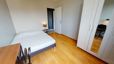 /international/fr/rue-du-rhone-lyon-rhone-310105402350/