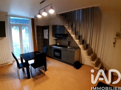 /international/fr/la-rochelle-franche-comte-310108321038/