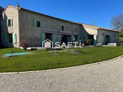 /international/fr/coulonges-sur-l-autize-charente-310107447918/