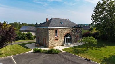 /international/fr/mayenne-pays-de-la-loire-310100057819/