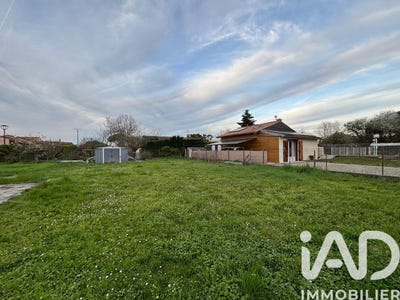 /international/fr/lagardelle-sur-leze-midi-pyrenees-310106460751/