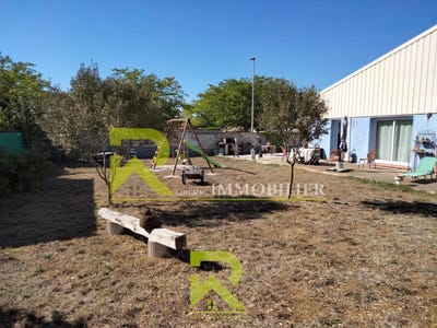 /international/fr/vias-languedoc-roussillon-310098903581/