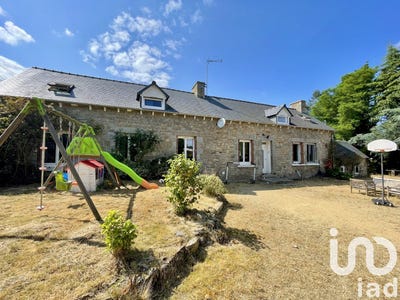 /international/fr/saint-bihy-brittany-310100858847/