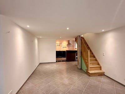 /international/fr/joigny-burgundy-310107046127/
