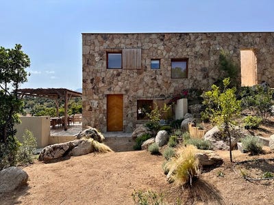 /international/fr/lecci-corsica-310107640113/