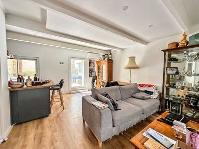 /international/fr/sommieres-languedoc-roussillon-310108452925/