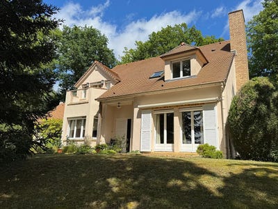 /international/fr/saint-nom-la-breteche-ile-de-france-310101035370/?lang=zh-cn