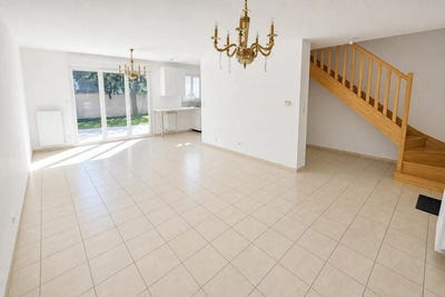 /international/fr/orleans-centre-val-de-loire-310107793570/