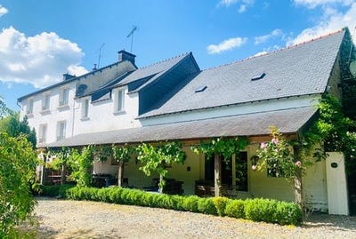 /international/fr/rostrenen-brittany-120096904465/