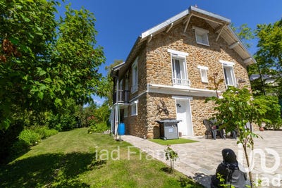 /international/fr/maule-ile-de-france-310100430844/?lang=zh-tw