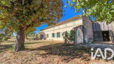/international/fr/laruscade-aquitaine-310107737575/