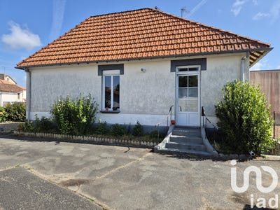 /international/fr/moncoutant-charente-310101228998/