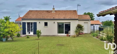 /international/fr/mornac-sur-seudre-charente-310097751494/?lang=zh-cn