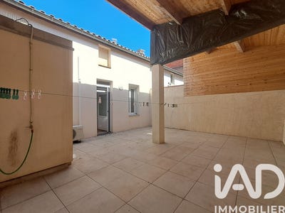 /international/fr/lezignan-corbieres-languedoc-roussillon-310108420874/