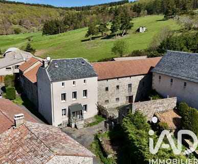 /international/fr/paulhac-en-margeride-languedoc-roussillon-310108044755/