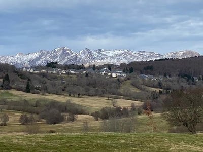 /international/fr/besse-et-saint-anastaise-auvergne-310098701981/