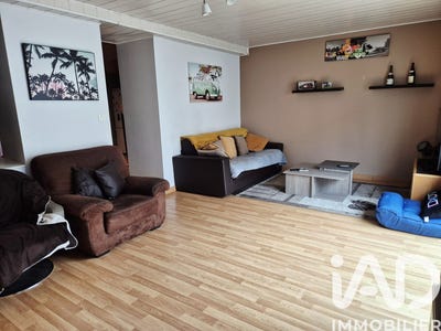 /international/fr/saint-lumine-de-clisson-pays-de-la-loire-310108048955/