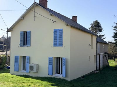 /international/fr/saint-saulge-burgundy-310100829116/