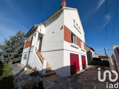 /international/fr/montlucon-auvergne-310098556388/