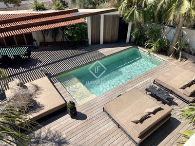 /international/fr/castelnau-le-lez-languedoc-roussillon-310100874596/