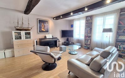 /international/fr/chartres-centre-val-de-loire-310100716654/