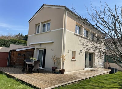 /international/fr/millau-midi-pyrenees-310107560979/