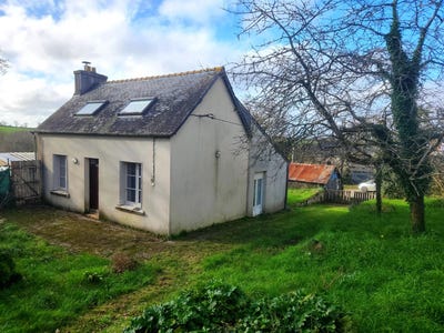 /international/fr/cleden-poher-brittany-310105923907/
