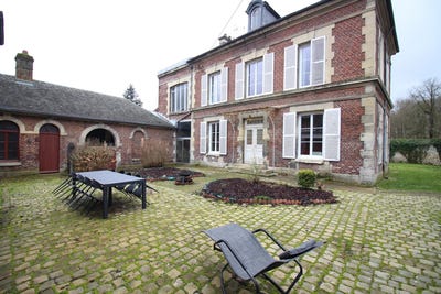 /international/fr/mouy-picardie-310106779987/