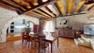 /international/fr/montignac-aquitaine-310099788221/