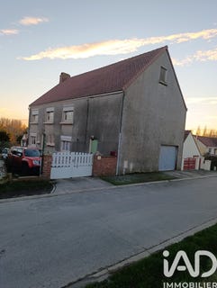 /international/fr/ferques-calais-310106048462/