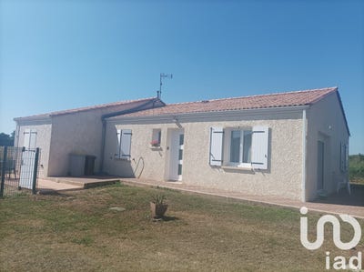 /international/fr/corme-royal-charente-310099283934/