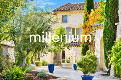/international/fr/uzes-languedoc-roussillon-310120024014/