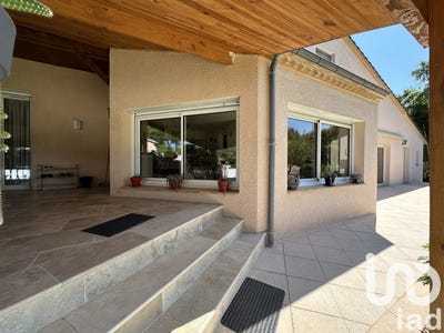 /international/fr/sainte-livrade-sur-lot-aquitaine-310098173862/?lang=de