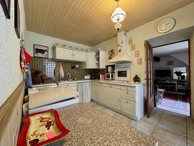 /international/fr/servies-en-val-languedoc-roussillon-310101412334/?lang=id