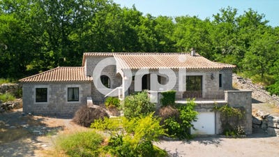 /international/fr/saint-alban-auriolles-rhone-310105924537/
