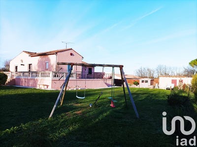 /international/fr/saintes-charente-310100955234/