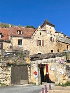 /international/fr/cenac-et-saint-julien-aquitaine-120083889917/?lang=zh-cn