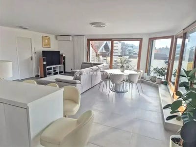 /international/fr/evian-les-bains-rhone-310108953088/